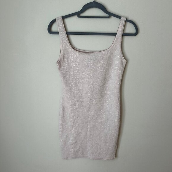 PrettyLittleThing Nude Ivory Bodycon Mini Sleeveless Shimmer Dress Womens Size 6 - Picture 1 of 6